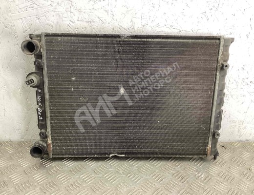 Радиатор (основной) Volkswagen Golf III (1H) 1991-1997  Volkswagen Golf Golf III (1H) 1991-1997