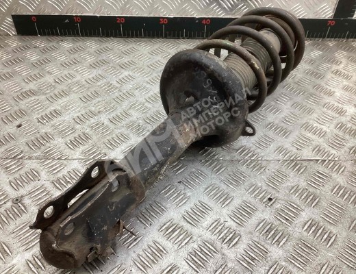 Стойка передняя левая Volkswagen Golf III (1H) 1991-1997  Volkswagen Golf Golf III (1H) 1991-1997