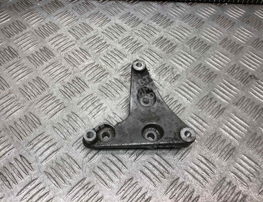 Кронштейн компрессора кондиционера Opel Astra G 1998-2004  Opel Astra Astra G 1998-2004