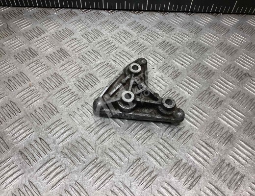 Кронштейн компрессора кондиционера Opel Astra G 1998-2004  Opel Astra Astra G 1998-2004