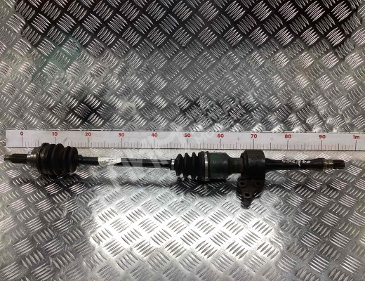 Полуось передняя правая (приводной вал, ШРУС) Mazda Demio (DW) 1996-2002  Mazda Demio Demio (DW) 1996-2002
