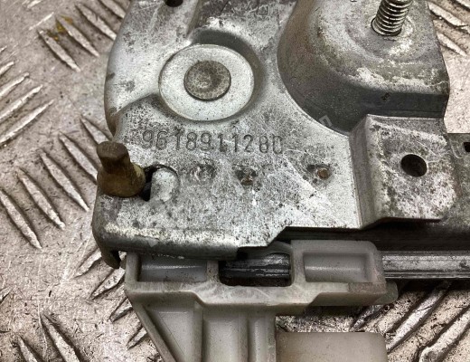 Стеклоподъемник передний правый Peugeot 406 1995-2004  Peugeot 406 406 1995-2004