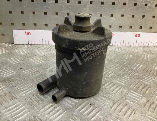 Бачок гидроусилителя Mercedes МВ100 (W631) 1981-1996  Mercedes 100 МВ100 (W631) 1981-1996