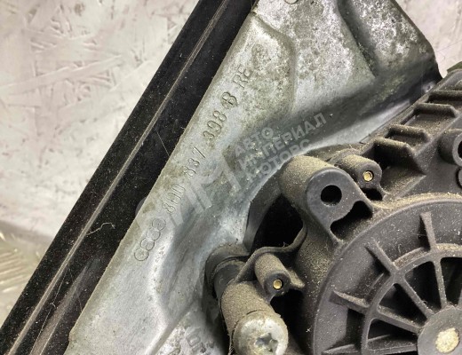 Стеклоподъемник передний правый Audi A4 B5 (8D) 1994-1999  Audi A4 A4 B5 (8D) 1994-1999
