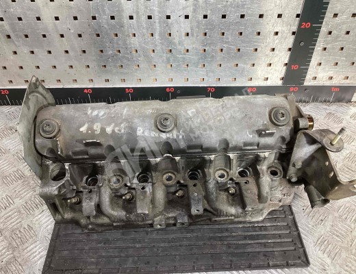 Головка блока цилиндров Renault Megane I 1995-2002  Renault Megane Megane I 1995-2002