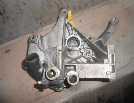 Кронштейн генератора Volkswagen Passat B5 (3B) 1996-2000  Volkswagen Passat Passat B5 (3B) 1996-2000