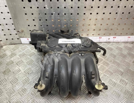 Коллектор впускной Volkswagen Golf IV (1J) 1997-2004  Volkswagen Golf Golf IV (1J) 1997-2004