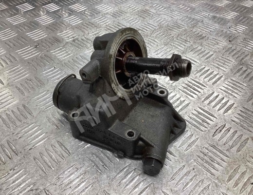 Кронштейн масляного фильтра Volkswagen Golf IV (1J) 1997-2004  Volkswagen Golf Golf IV (1J) 1997-2004
