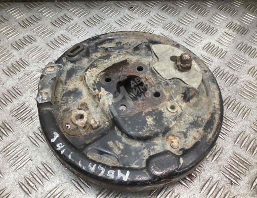 Кожух защитный тормозного диска Renault Megane I 1995-2002  Renault Megane Megane I 1995-2002