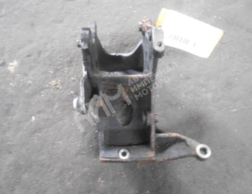 Кронштейн генератора Citroen Xantia (X1) 1992-1998  Citroen Xantia Xantia (X1) 1992-1998