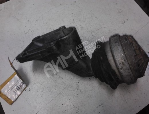 Кронштейн двигателя Mercedes C (W202) 1997-2000 рестайлинг  Mercedes C C (W202) 1997-2000 рестайлинг