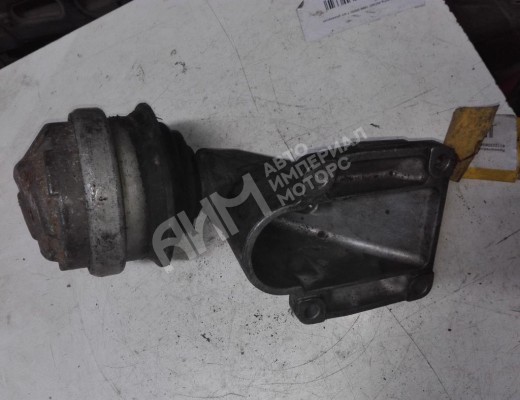 Кронштейн двигателя Mercedes C (W202) 1997-2000 рестайлинг  Mercedes C C (W202) 1997-2000 рестайлинг