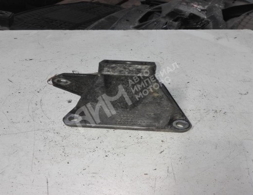 Кронштейн двигателя Audi A6 C5 (4B) 1997-2001  Audi A6 A6 C5 (4B) 1997-2001