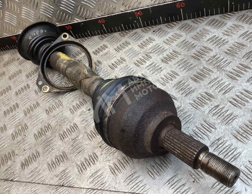 Полуось передняя левая (приводной вал, ШРУС) Renault Laguna II (X74) 2001-2005  Renault Laguna Laguna II (X74) 2001-2005