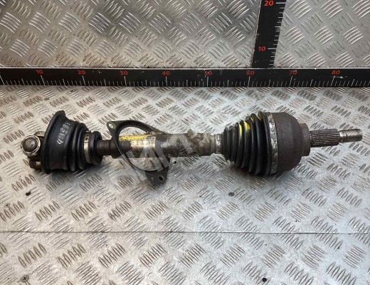 Полуось передняя левая (приводной вал, ШРУС) Renault Laguna II (X74) 2001-2005  Renault Laguna Laguna II (X74) 2001-2005