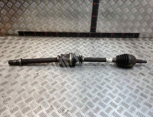 Полуось передняя правая (приводной вал, ШРУС) Renault Megane II 2002-2006  Renault Megane Megane II 2002-2006