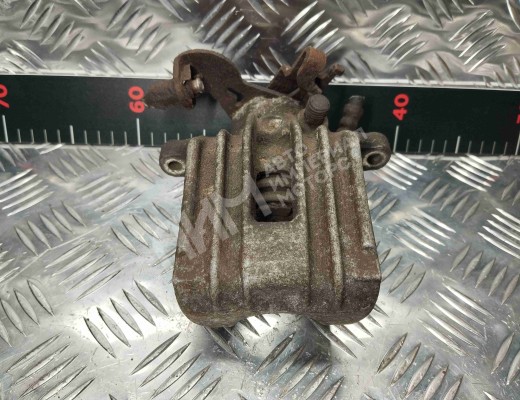 Суппорт задний правый Audi A4 B6 (8EC, 8E5) 2000-2004  Audi A4 A4 B6 (8EC, 8E5) 2000-2004