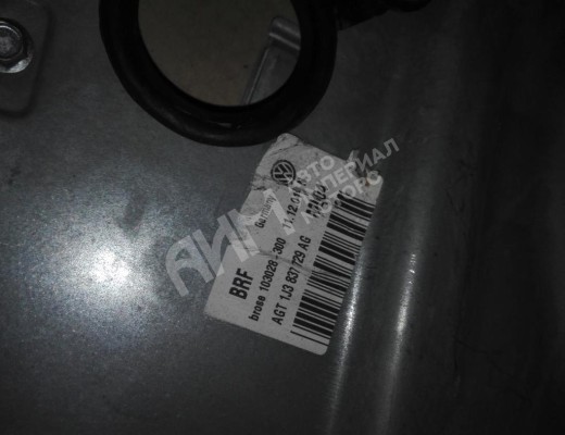 Стеклоподъемник передний левый Volkswagen Golf IV (1J) 1997-2004  Volkswagen Golf Golf IV (1J) 1997-2004