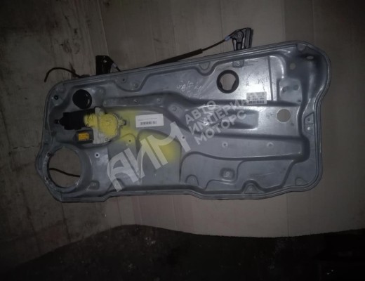 Стеклоподъемник передний правый Volkswagen Golf IV (1J) 1997-2004  Volkswagen Golf Golf IV (1J) 1997-2004