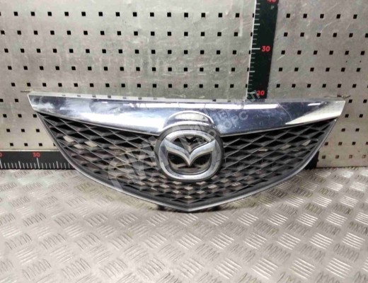 Решетка радиатора Mazda 6 I (GG) 2002-2005  Mazda 6 6 I (GG) 2002-2005