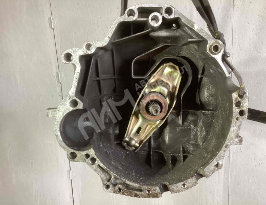 КПП механическая (МКПП) 5-ступенчатая Audi A4 B6 (8EC, 8E5) 2000-2004  Audi A4 A4 B6 (8EC, 8E5) 2000-2004