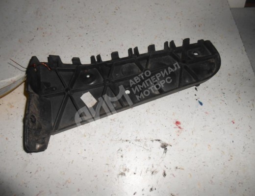 Кронштейн крепления бампера Audi A4 B6 (8EC, 8E5) 2000-2004  Audi A4 A4 B6 (8EC, 8E5) 2000-2004