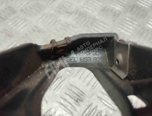 Кронштейн крепления крыла переднего левого Audi A4 B6 (8EC, 8E5) 2000-2004  Audi A4 A4 B6 (8EC, 8E5) 2000-2004