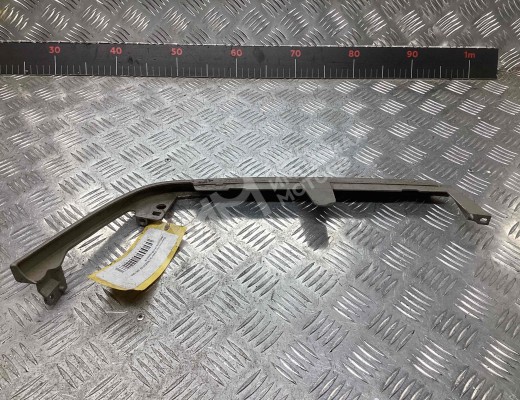 Ус под фару правый Mazda 323 IV (BG) 1989-1994  Mazda 323 323 IV (BG) 1989-1994