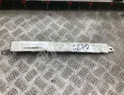 Ус под фару правый Mercedes E (W124) 1985-1996  Mercedes E E (W124) 1985-1996