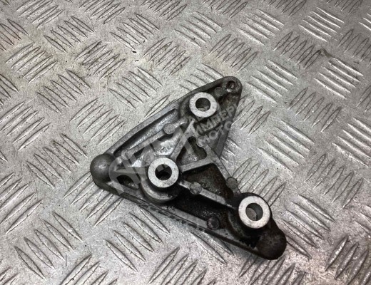Кронштейн компрессора кондиционера Opel Astra G 1998-2004  Opel Astra Astra G 1998-2004