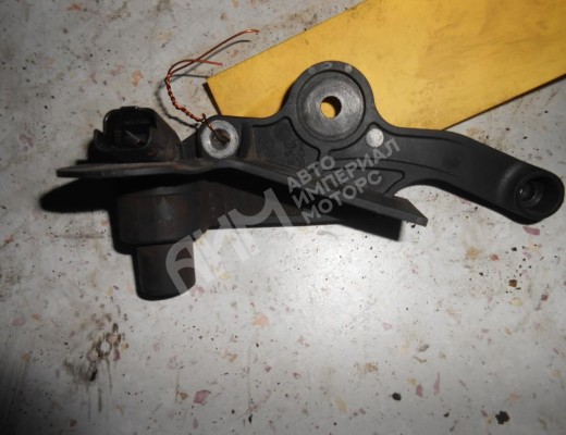 Датчик коленвала Peugeot 307 (3A/3H) 2001-2005  Peugeot 307 307 (3A/3H) 2001-2005