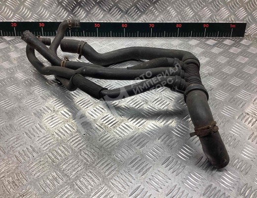 Фланец (тройник) системы охлаждения Renault Megane II 2002-2006  Renault Megane Megane II 2002-2006