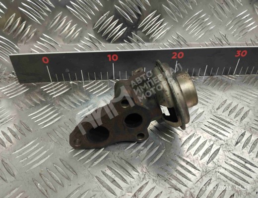 Клапан EGR Toyota Avensis I (T220) 1997-2003  Toyota Avensis Avensis I (T220) 1997-2003