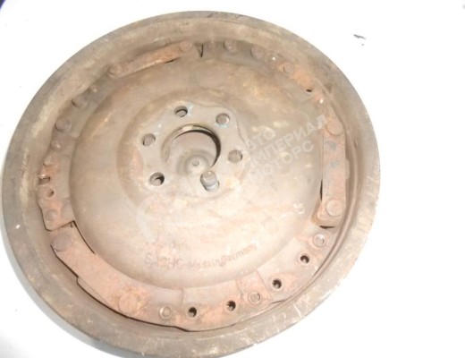 Комплект сцепления Volkswagen Golf IV (1J) 1997-2004  Volkswagen Golf Golf IV (1J) 1997-2004