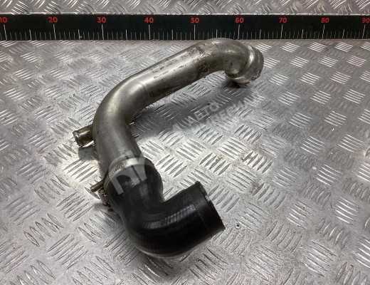 Патрубок интеркулера Audi A3 I (8L) 2000-2003 рестайлинг  Audi A3 A3 I (8L) 2000-2003 рестайлинг