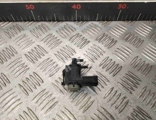 Клапан электромагнитный Volkswagen Bora (1J) 1998-2005  Volkswagen Bora Bora (1J) 1998-2005