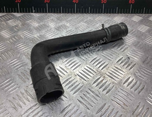 Патрубок радиатора Volkswagen Passat B5 (3B) 1996-2000  Volkswagen Passat Passat B5 (3B) 1996-2000