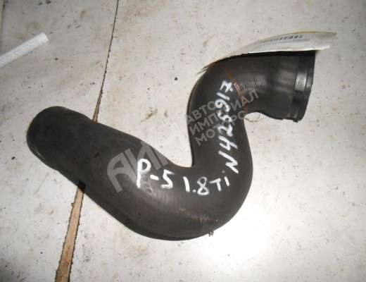 Патрубок интеркулера Volkswagen Passat B5 (3B) 1996-2000  Volkswagen Passat Passat B5 (3B) 1996-2000