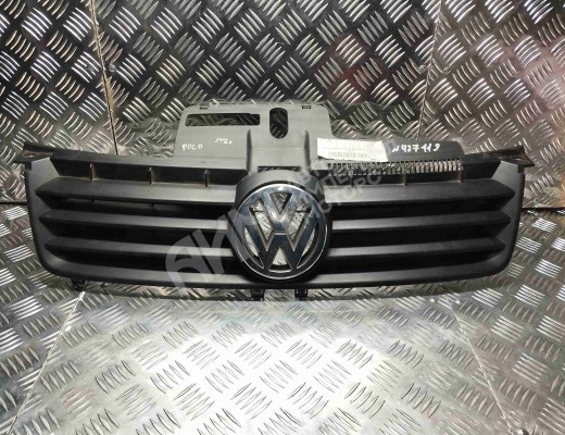 Решетка радиатора Volkswagen Polo IV (9N) 2001-2005  Volkswagen Polo Polo IV (9N) 2001-2005