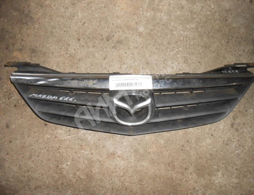 Решетка радиатора Mazda 626 V (GF/GW) 1997-2002  Mazda 626 626 V (GF/GW) 1997-2002