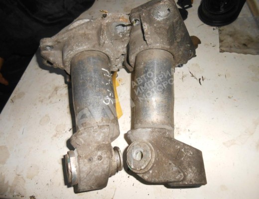 Кронштейн крепления бампера переднего Audi A4 B6 (8EC, 8E5) 2000-2004  Audi A4 A4 B6 (8EC, 8E5) 2000-2004