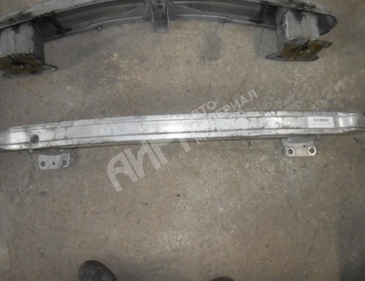 Усилитель бампера переднего Renault Scenic II (JM) 2003-2006  Renault Scenic Scenic II (JM) 2003-2006