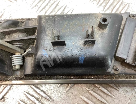 Ручка внутренняя передняя правая Audi A6 C5 (4B) 1997-2001  Audi A6 A6 C5 (4B) 1997-2001