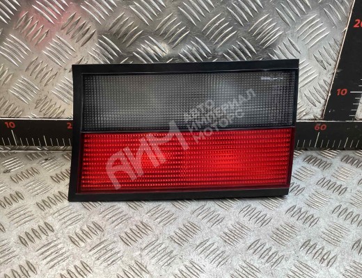 Фонарь крышки багажника правый Citroen Xantia (X1) 1992-1998  Citroen Xantia Xantia (X1) 1992-1998