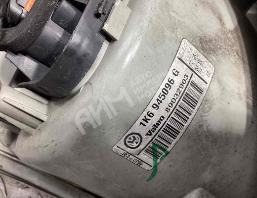Фонарь задний правый Volkswagen Golf V (1K) 2004-2009  Volkswagen Golf Golf V (1K) 2004-2009