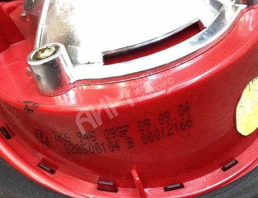 Фонарь крышки багажника левый Volkswagen Golf V (1K) 2004-2009  Volkswagen Golf Golf V (1K) 2004-2009