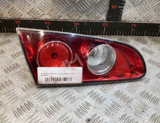 Фонарь крышки багажника левый Seat Ibiza III (6L) 2002-2008  Seat Ibiza Ibiza III (6L) 2002-2008