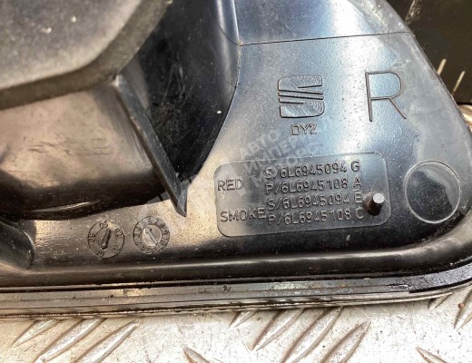 Фонарь крышки багажника правый Seat Ibiza III (6L) 2002-2008  Seat Ibiza Ibiza III (6L) 2002-2008