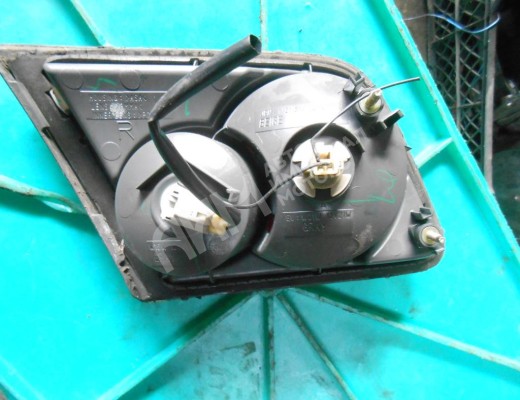 Фонарь крышки багажника правый Mazda 6 I (GG) 2002-2005  Mazda 6 6 I (GG) 2002-2005