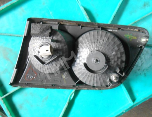 Фонарь крышки багажника левый Mazda 6 I (GG) 2002-2005  Mazda 6 6 I (GG) 2002-2005